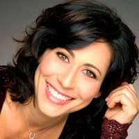 Ana Jones