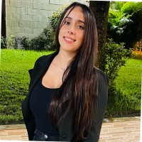 Thais Custódio