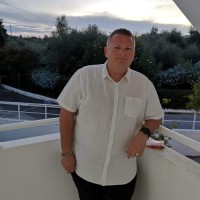 Martin Gray