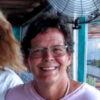 Lisa Browning, Cza
