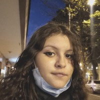 Julia Vitoria de Lima Carvalho