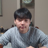 김지운