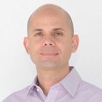 Carlos Palacios Rivero