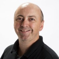 Kevin Spear, Pe