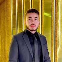 Estevão Santos