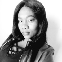 Akhona Mapundu