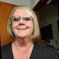 Paula Farris