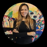 Luciana Meira Leal (Luh LEH)