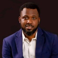 Olawale Oshinowo