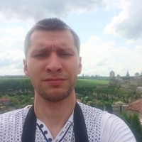 Евгений Дубина
