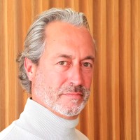 Ian Hardies Van Den Houdt
