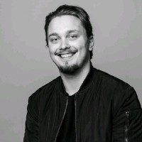 Damian Smit