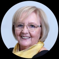 Dr Julia Ashton-Sayers