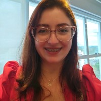 Vania M. Oliveira