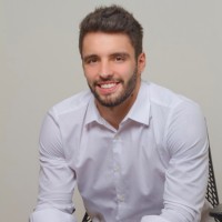Pedro Curros Achutti