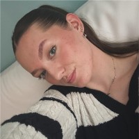 Hollie Dures