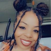Tenisha Warren