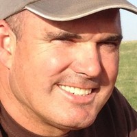 Mike W Hendricks