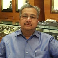Suresh Mundhra