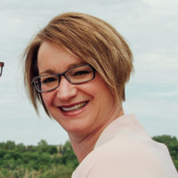 Leane King