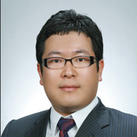 Jiwoong Kim