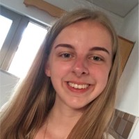 Chloe Francis