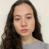 Fábia Gouvêa Tomaz da Silva