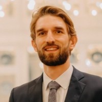 Fabian Scheler, CFA, CAIA, FDP