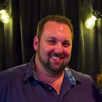 Dean Thomas