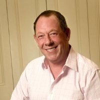 Bruce Mackie