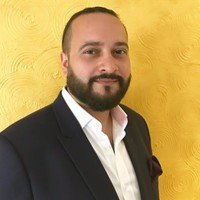 Praveen (Vinny) Palsingh
