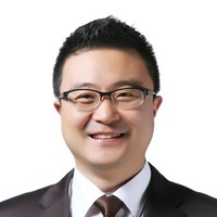 문성일