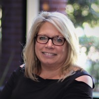 Shelly Crump