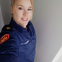 Karinaa .