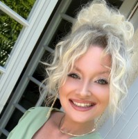 Amandine Blanpain