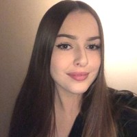 Bonnie Van Den Berg