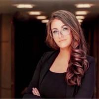 Dr. Katrin Wenzl