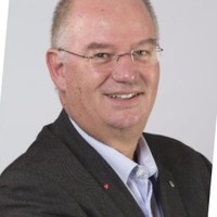 Manfred Born
