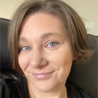 Ashley Riggs