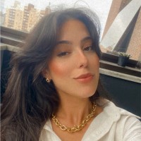 Nayla Castro