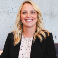 Lindsay (Lee) Borgeson