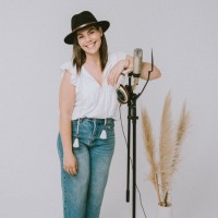 Lara Franks
