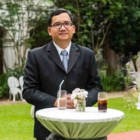 Chee Wen H.