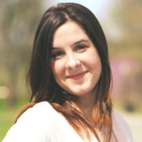 Caitlin Foll