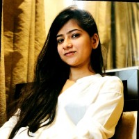Amina Momin