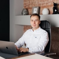Oleksandr R.