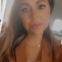 Angela Lieder