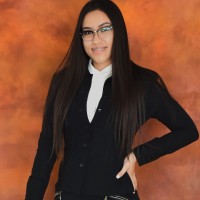 Linda Flores