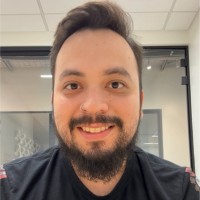 Fabián Flores