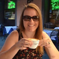 Julie Anderson, Ma